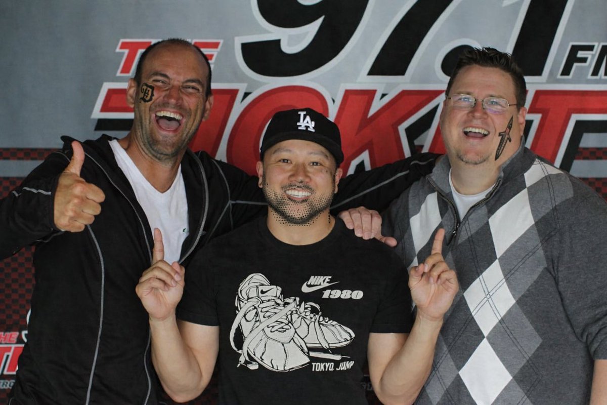 splitxserenade's tweet photo. Let’s just remain tattoo free on our faces @DougAndGator971 https://t.co/Uh8KlzhnXZ