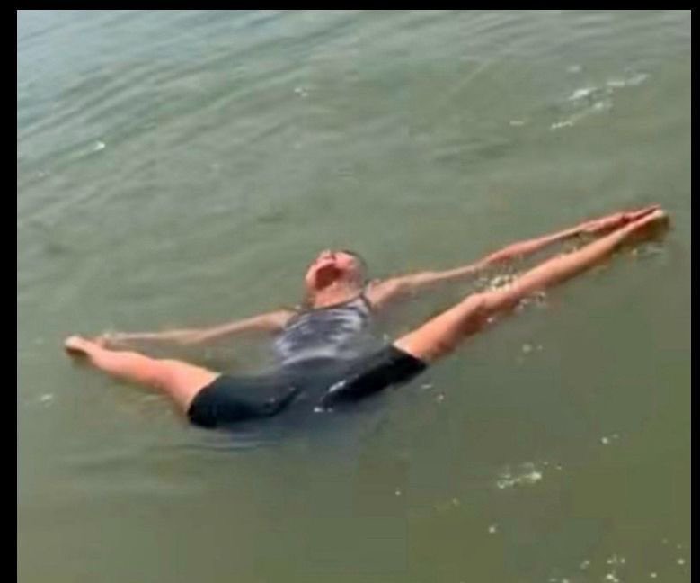 Junie 🐰 (@callyworks) on Twitter photo 