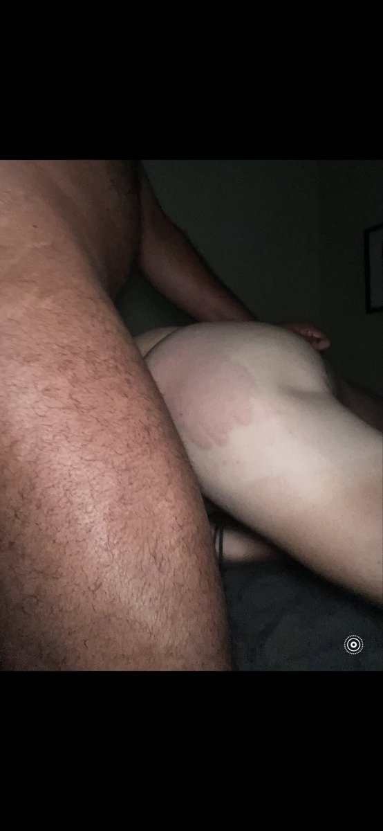 Hand prints and good grips 🖐🏽 🍑