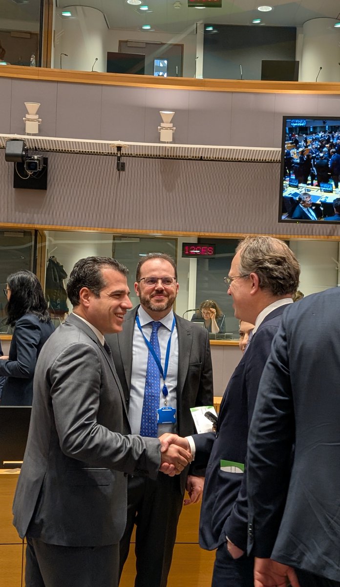 Υπουργείο Μετανάστευσης & Ασύλου tweet media