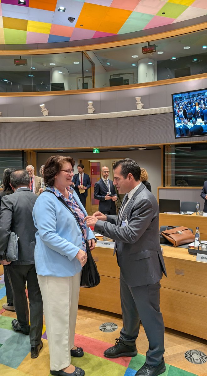 Υπουργείο Μετανάστευσης & Ασύλου tweet media