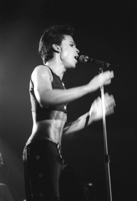 bArON3121 tweet media