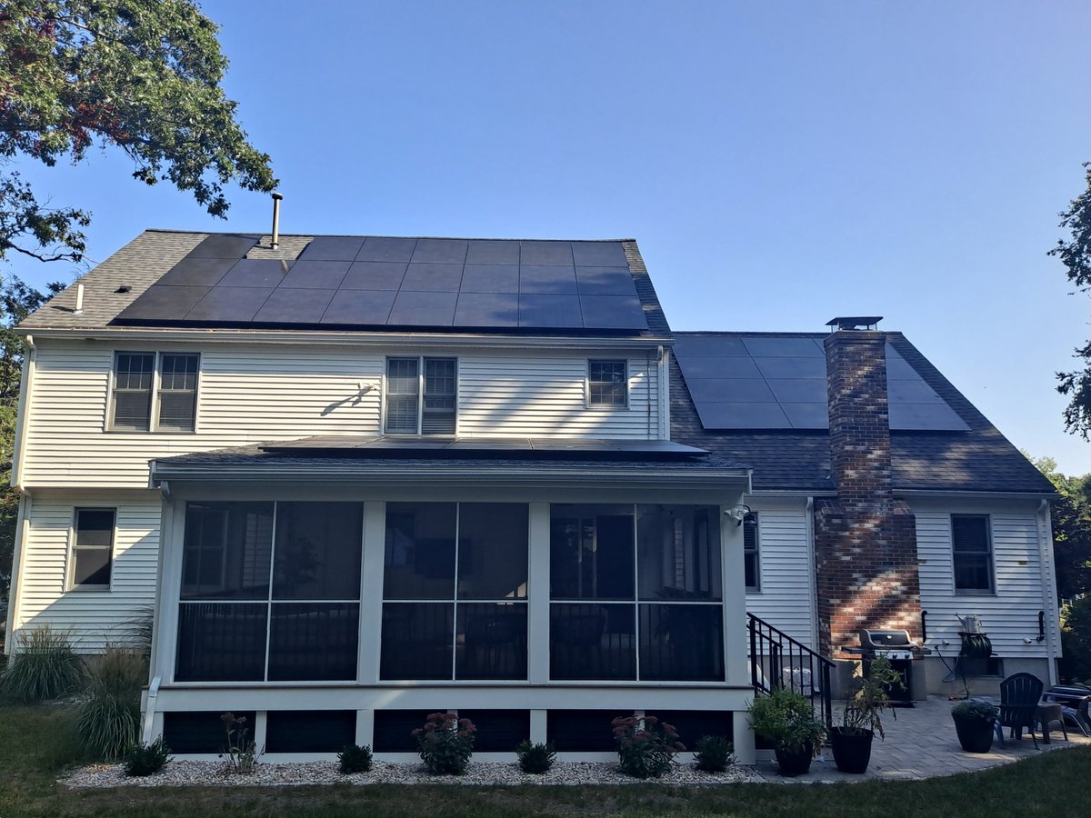 34¢/kWh? 😲 In 2026, doing nothing is the most expensive choice a MA homeowner can make.

See how this Holliston family used the 15% MA tax credit to "fire" their utility provider—all while keeping their curb appeal. 🏠☀️

brightstarsolar.net/hidden-cost-of…
#MASolar #Holliston #EnergyPrices