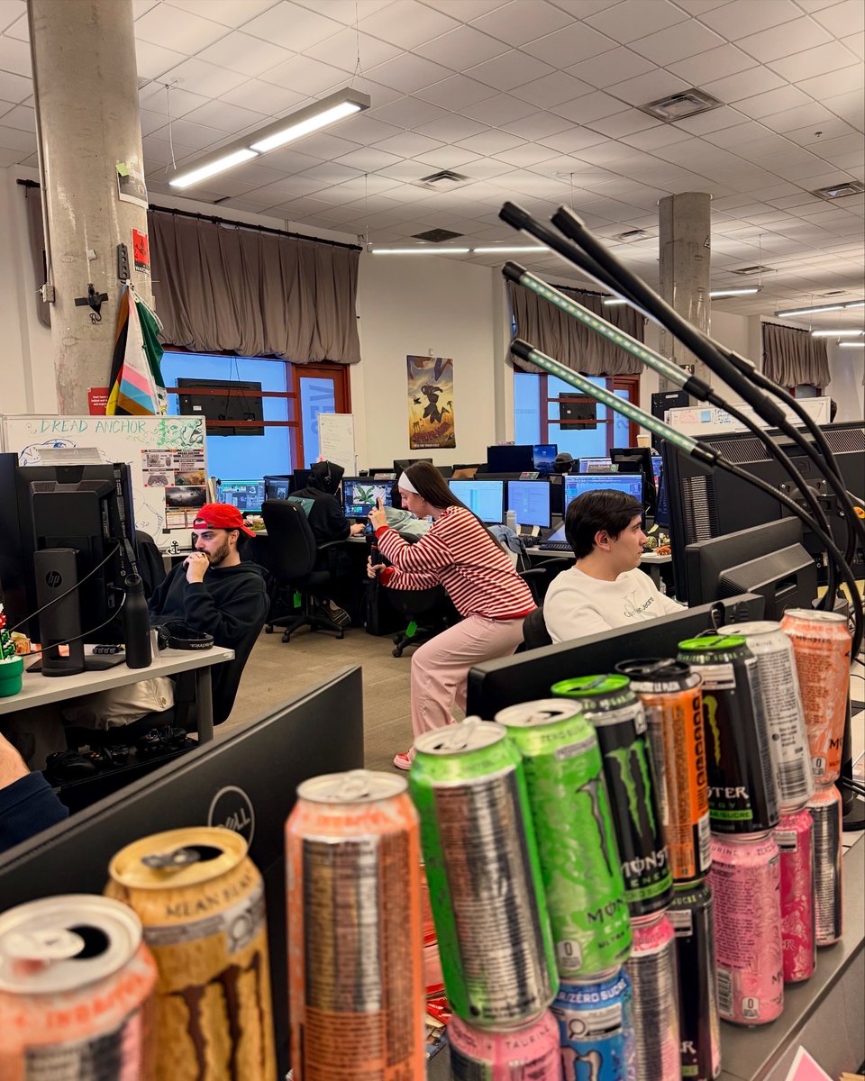 Vancouver Film School tweet media