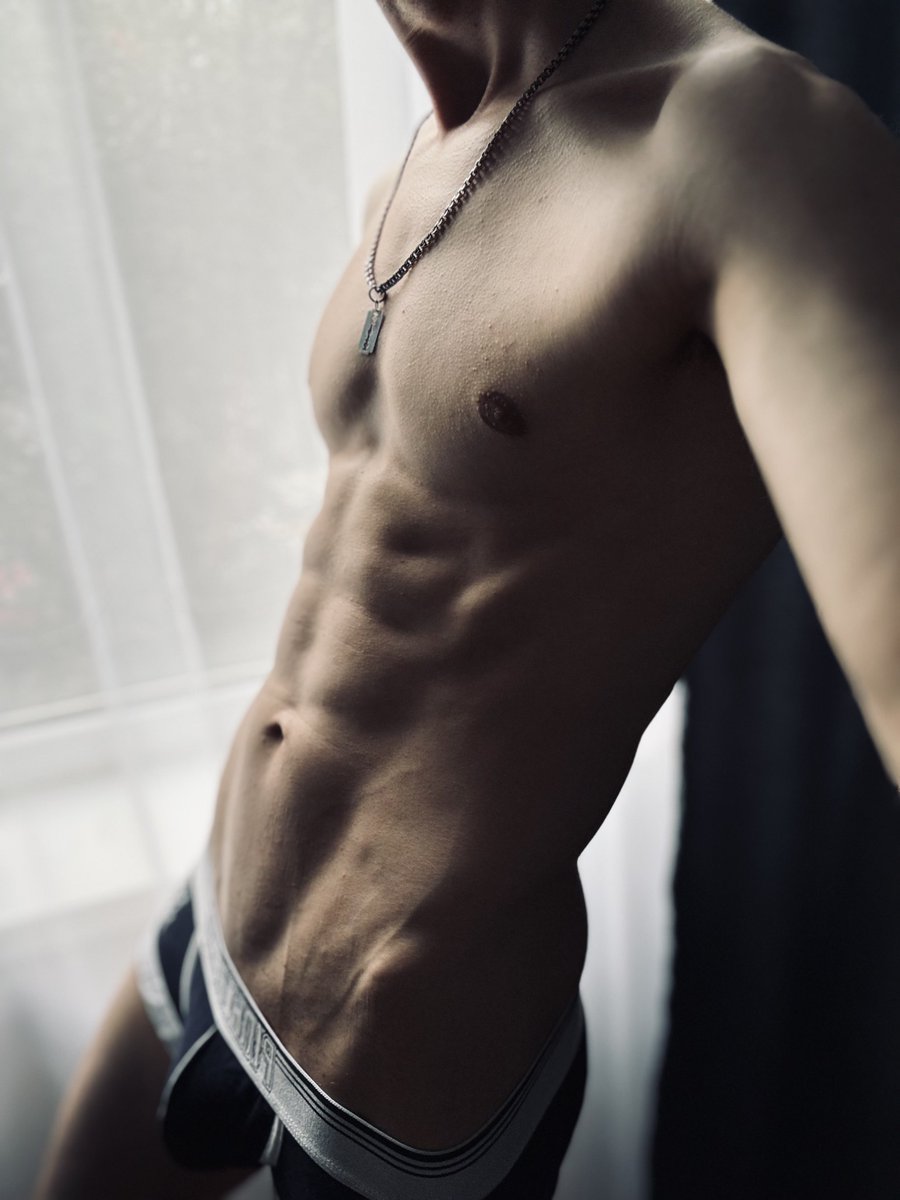 Ой, #нюдсочертверг же