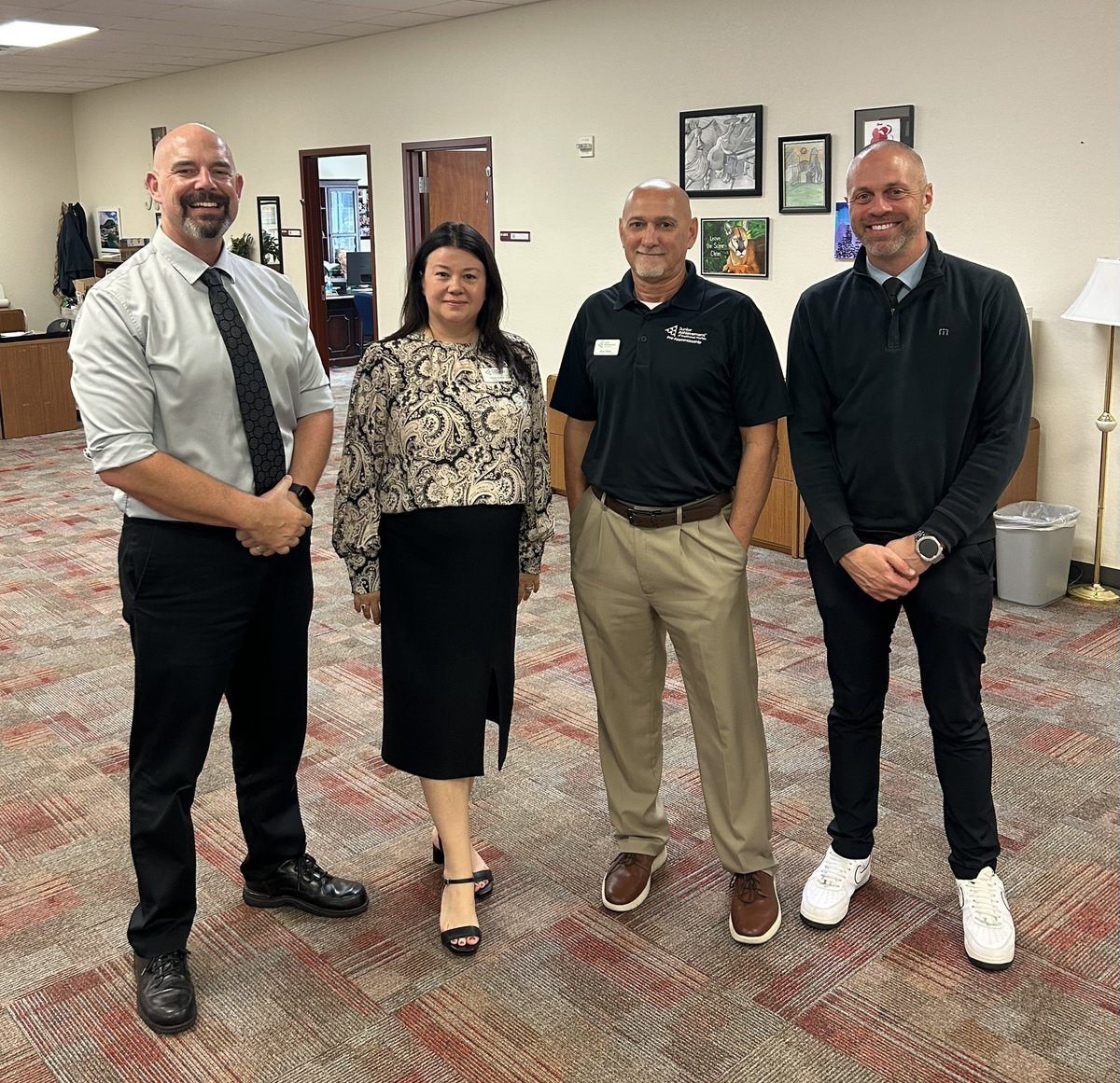 Ed Mathews tweet media