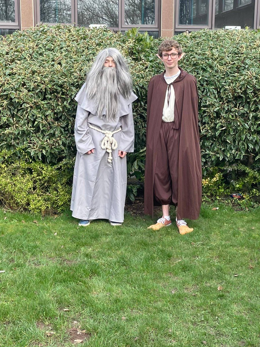 Perryfields Academy tweet media