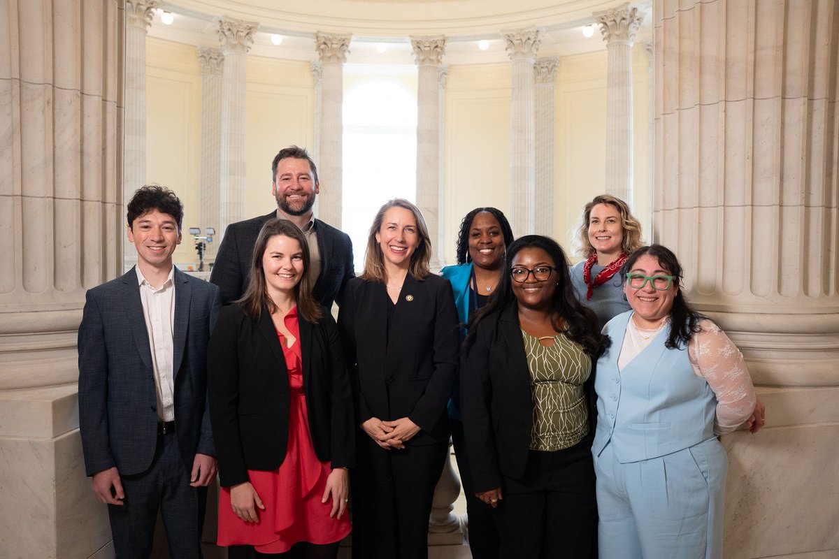 Congresswoman Hillary Scholten tweet media