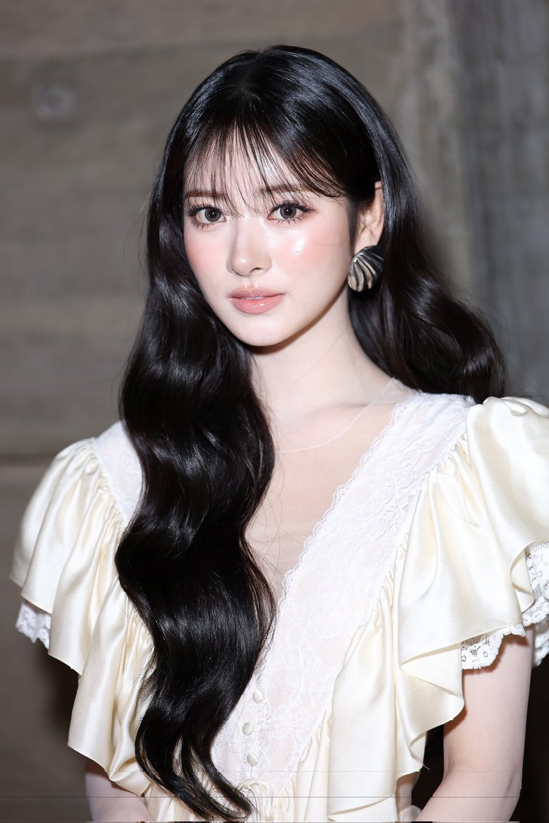 MEOVV ANNA 안나 (@MEOVV_ANNAA) / Posts / X
