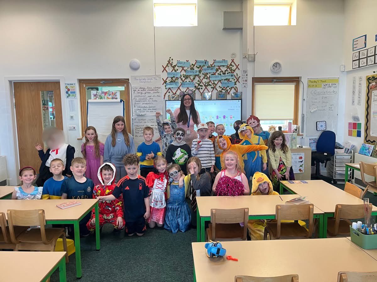 Candleby Lane tweet media