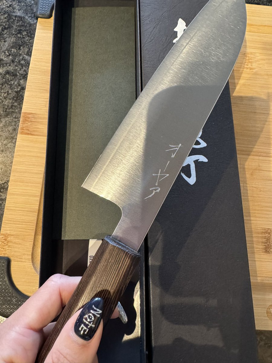 van cweef tweet media