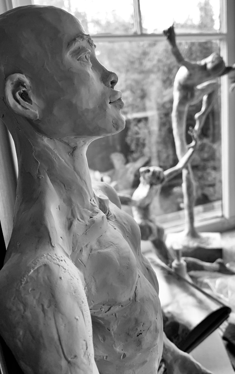 An Argentinian-American artist and former ballet dancer trained at the National School of Dance in Buenos Aires, she sculpts with the instincts of a performer, every piece charged with rhythm, movement, and theatricality.