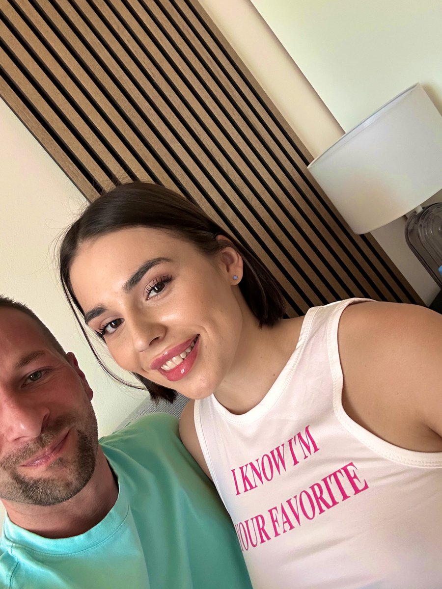 Perry Layne tweet media