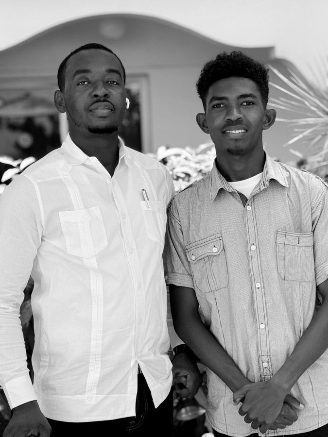 Mon frère <a href="/BendgyTilias/">Bendgy Tilias</a> , toutes mes félicitations pour votre brillant parcours au sein du MCC comme Secrétaire d’État à la Communication. Votre passage prouve que la jeunesse peut bâtir un avenir plus sûr pour notre pays. Fier de vous. #avni #Peace #Ayiti
