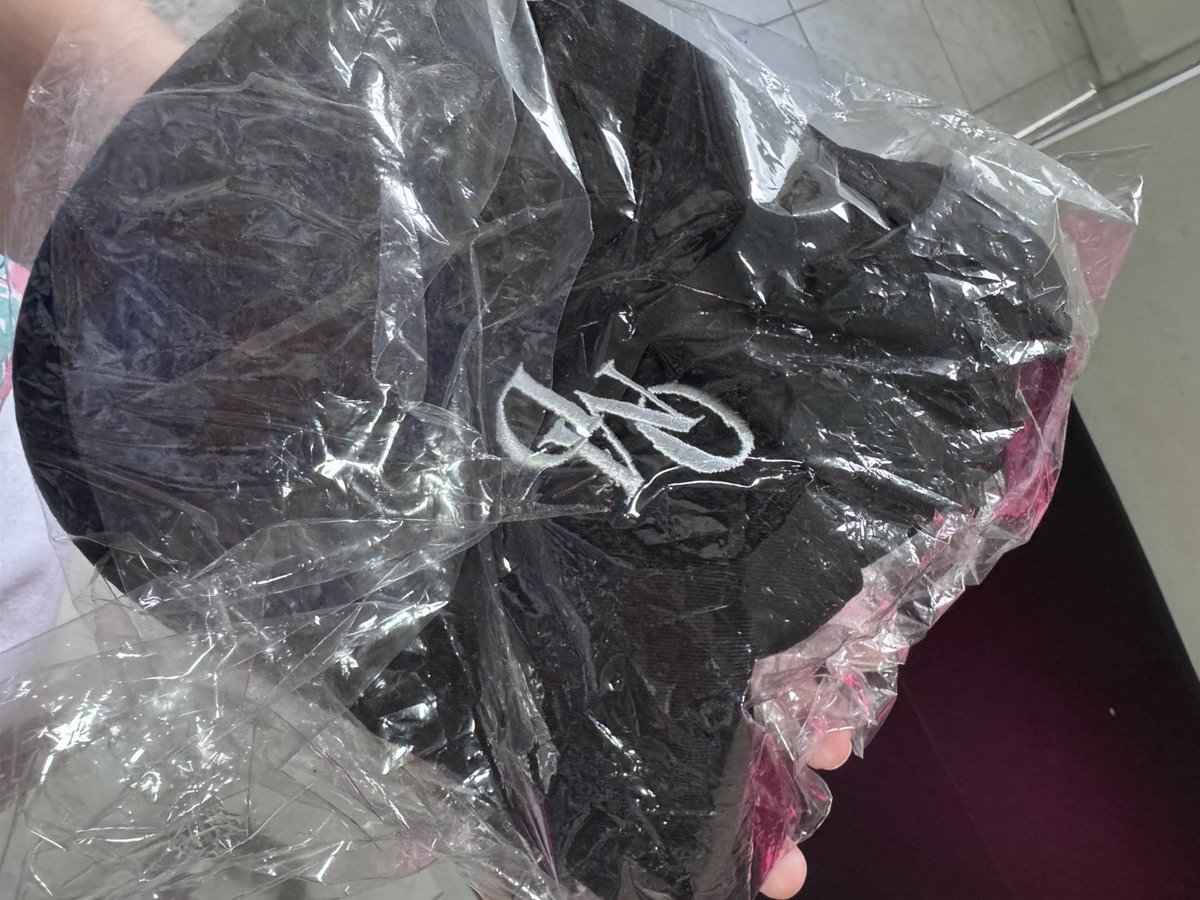 Ph__phe's tweet photo. หมวก 500฿ รวมส่งค่ะ ส่งวันนี้
 #OnlyMonday https://t.co/0VLbQd1YbL