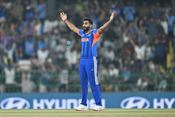Jusprit Bumrah is undoubtedly the best bowler in the world right now. 

His one over won the match for India.
#bumrah #INDvsENG #T20WorldCup #Axarpatel