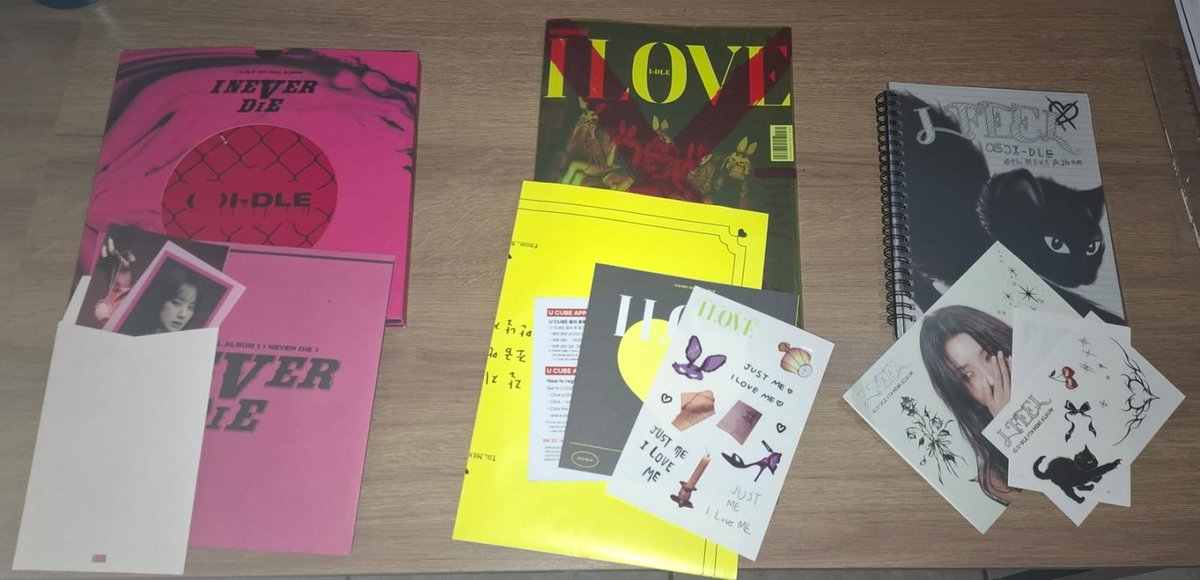 rdshuwolf's tweet photo. VENDA / VENDO
IDLE ÁLBUNS 

VALORES + FRETE

We are Jewel - R$40
I never die (Rosa) - R$90
I Love (X-File) - R$85
I Feel (Cat) - R$80
2 (ver. 2) - R$80
I Sway (Wind) - R$75
I Sway (poca) - R$25

• Frete por carta se possível ou super frete
• SEM PCS
• NÃO RESERVO
• Fbs no fix https://t.co/Sq5DdHDLWD