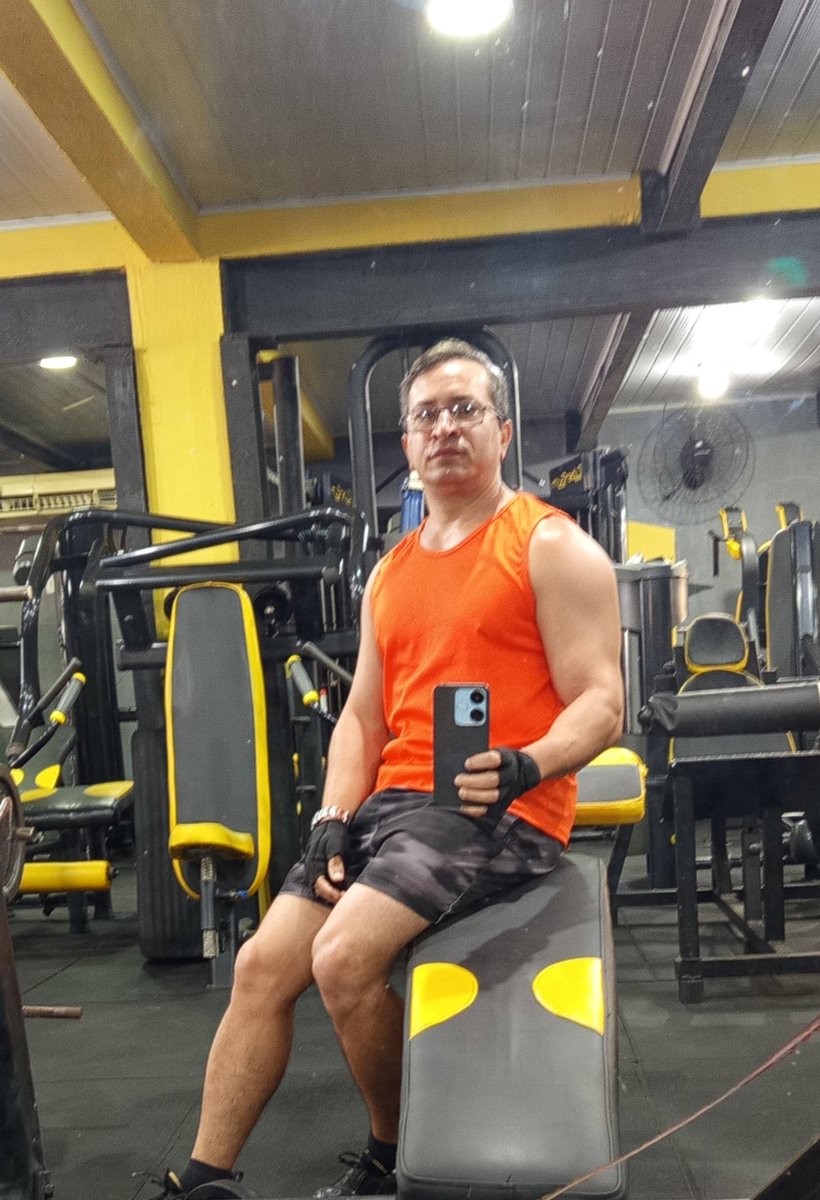 Henryl4qa's tweet photo. Mais um diaaa. 🙌🏻
#gym https://t.co/c7frxC1ItU
