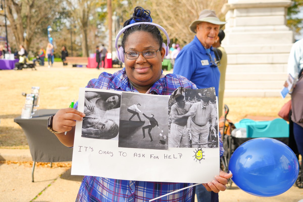 BHDDOIDD tweet media