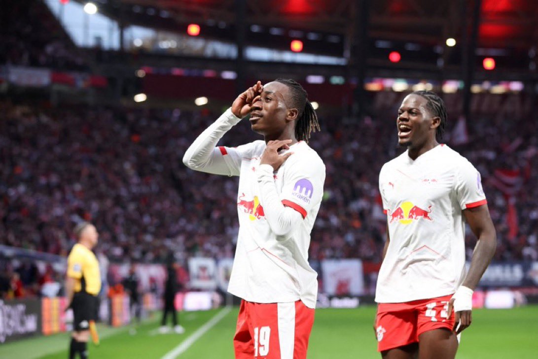 🗣️Ben Jacobs: “I am fairly confident that there will be a left-winger signing at Manchester United in the summer"

"Yan Diomande is one of the LEADING targets put forward by Christopher Vivell and there is a realistic expectation that Manchester United will go big in their
