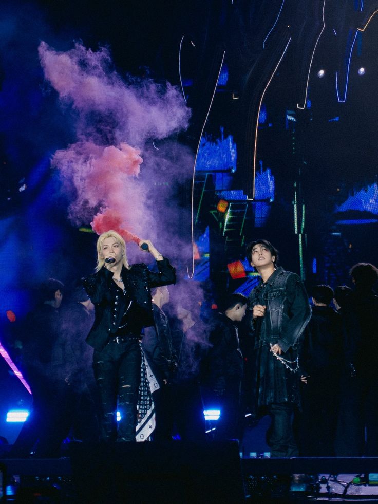 MALDITA CANCION, PUEDO ESCYCHAR TRUMAN TODA MI VIDA Y NUNCA ME CANSARIA