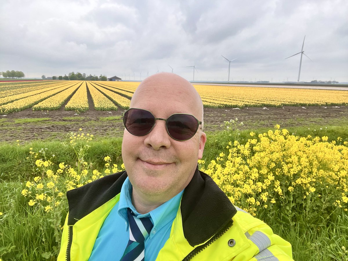 Buschauffeur Fl❤️ris tweet media