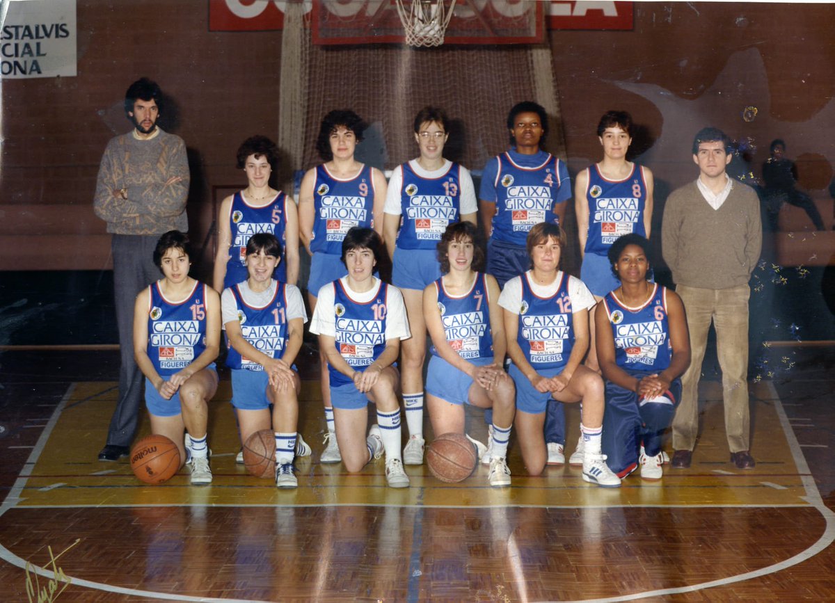 orgullfigueres's tweet photo. ⚫️ Ha mort als 69 anys l’ex jugador i entrenador de bàsquet de l’ADEPAF Josep Verdaguer. Va ser el primer jugador fet als equips inferiors de l' #ADEPAF que va jugar a 1a divisió, al Barça. També al Breogan i al Vic. Descansi en pau.
#Figueres #OrgulldeFigueres #JosepVerdaguer https://t.co/veN4AgPCqX