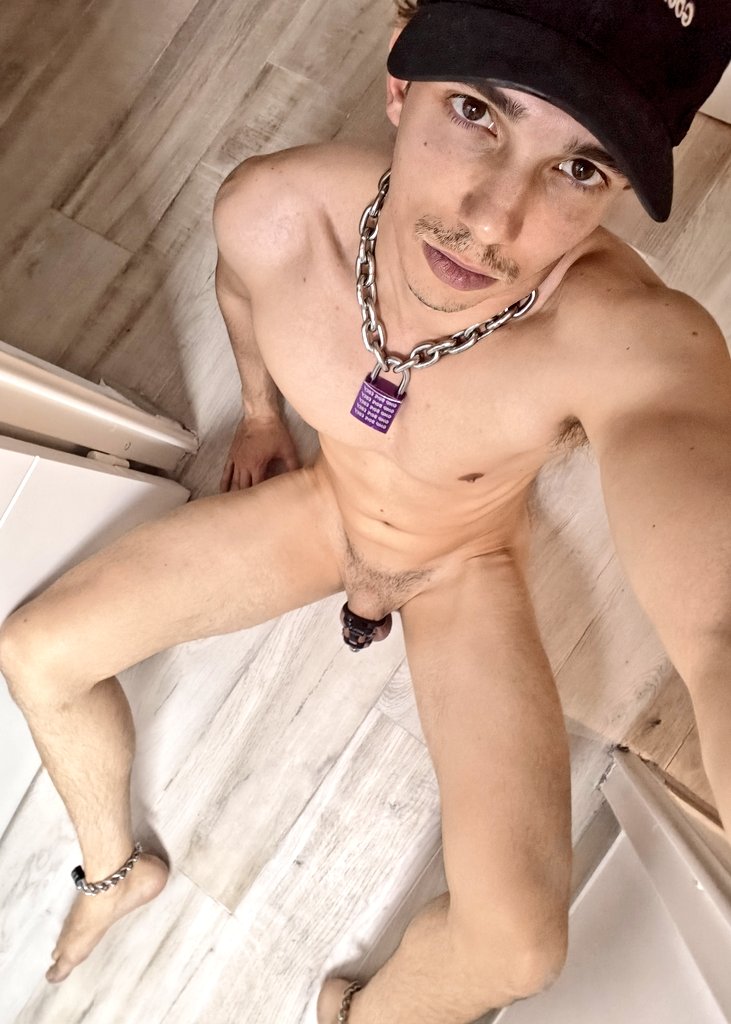 sbfh (270k) - kinky sub boy tweet media