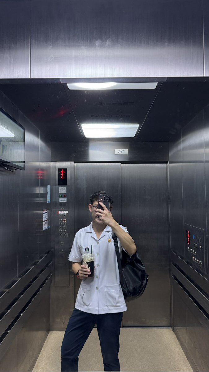 Zeedoxx🦊 tweet media