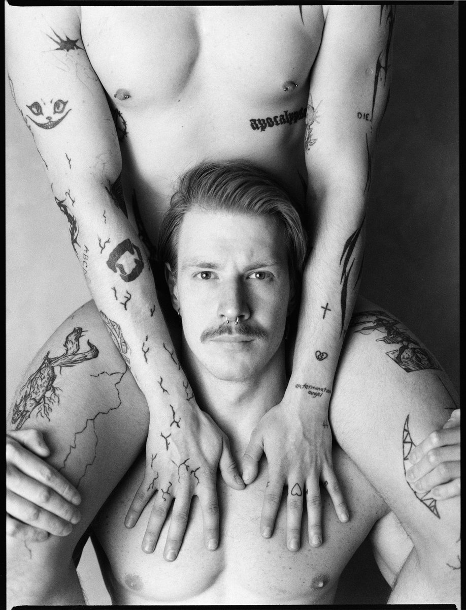 Hnat’s photography tweet media