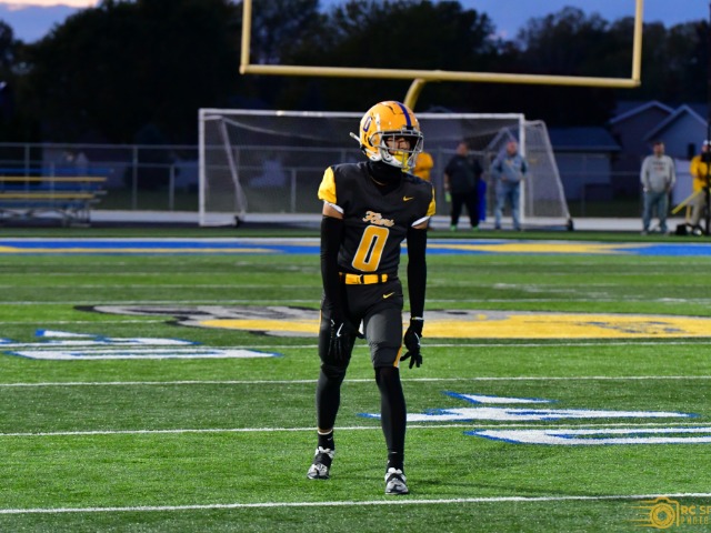 Clyde Flier Football tweet media