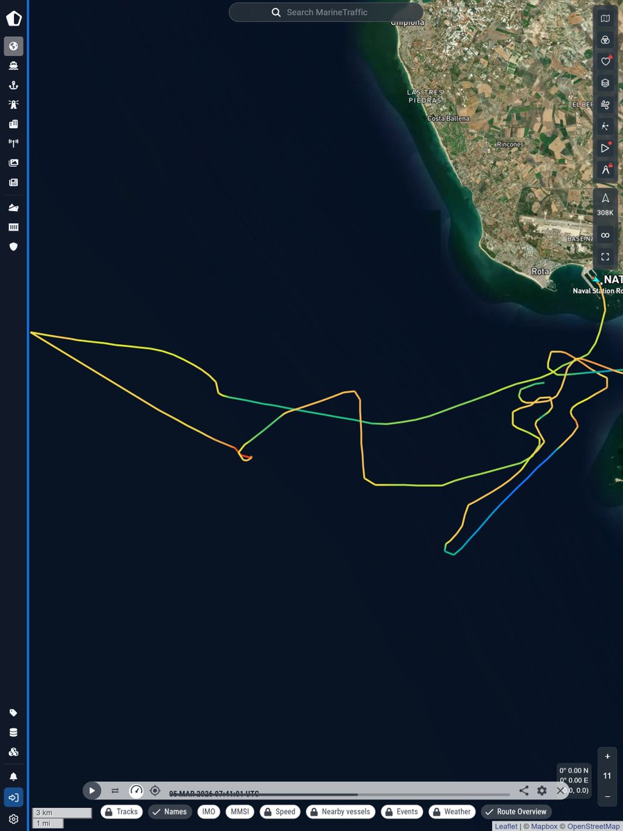 Esto es todo el movimiento que ha hecho la fragata Cristóbal Colón (F-105) MMSI 225988524 hoy para que lo graben los medios y tener a la gente entretenida con eso de que se ha enviado a Chipre

Ha dado una vuelta desde Rota y ahora mismo está anclada en Cádiz

*Os están engañando