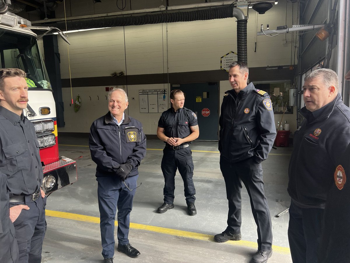 Chief Hutt tweet media