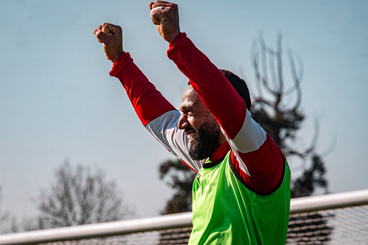 Stevenage FC 🔴⚪ tweet media