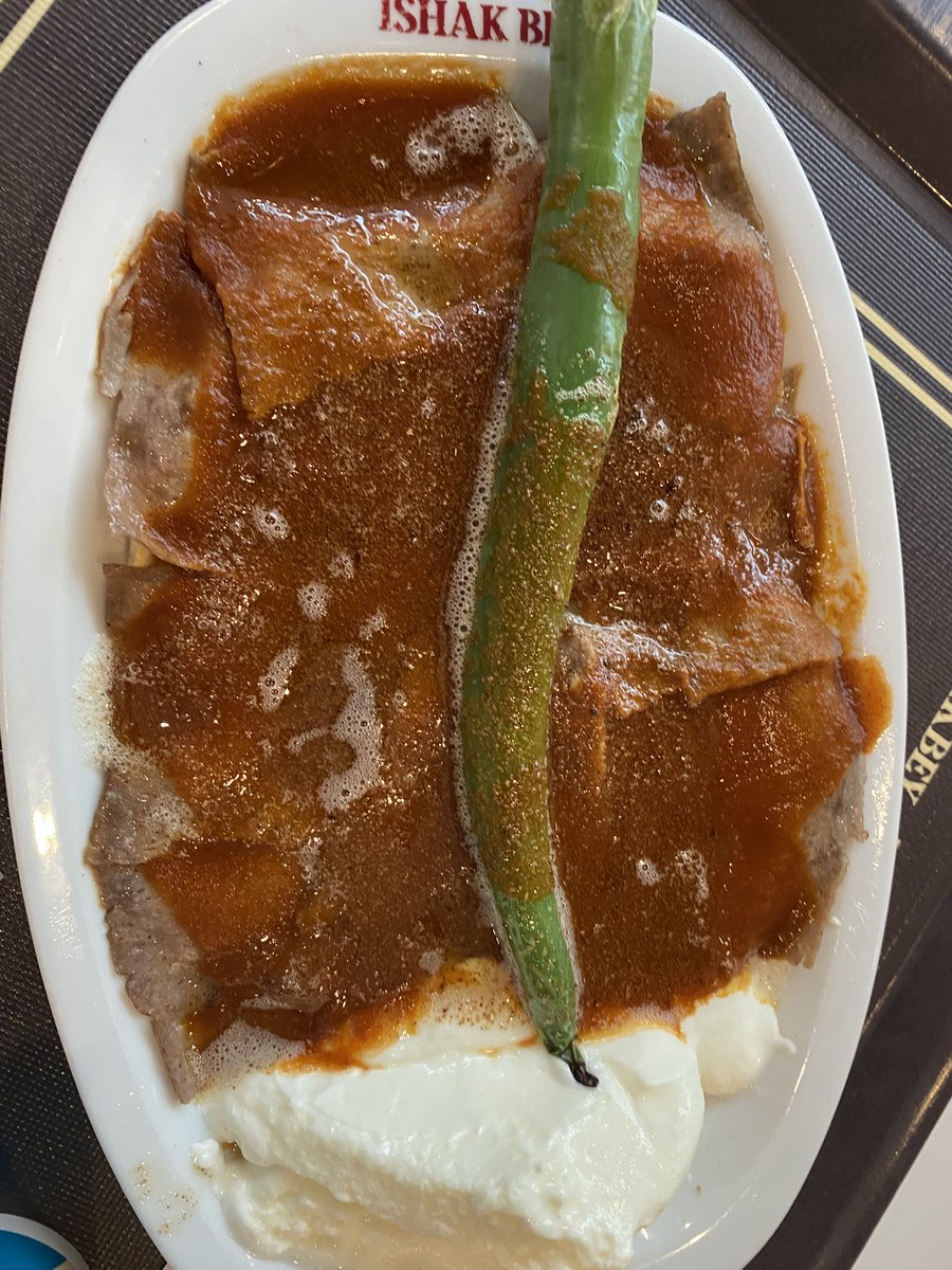 AceDeniz's tweet photo. "Si venís a vernos, haremos sarma."🇹🇷♥️🇪🇸
#España https://t.co/pzkvhe3YST