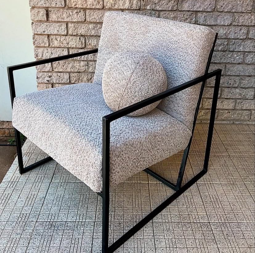 R4900 🌸🌸🌸🌸
We deliver Nationwide 💕💕💕💕💕💕

#BBMzanziS6