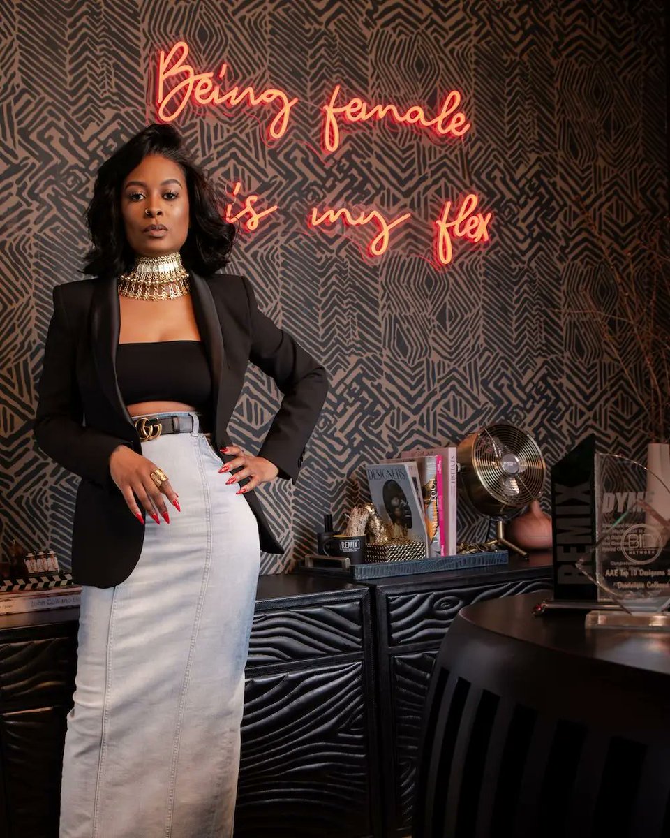 She Owns It tweet media