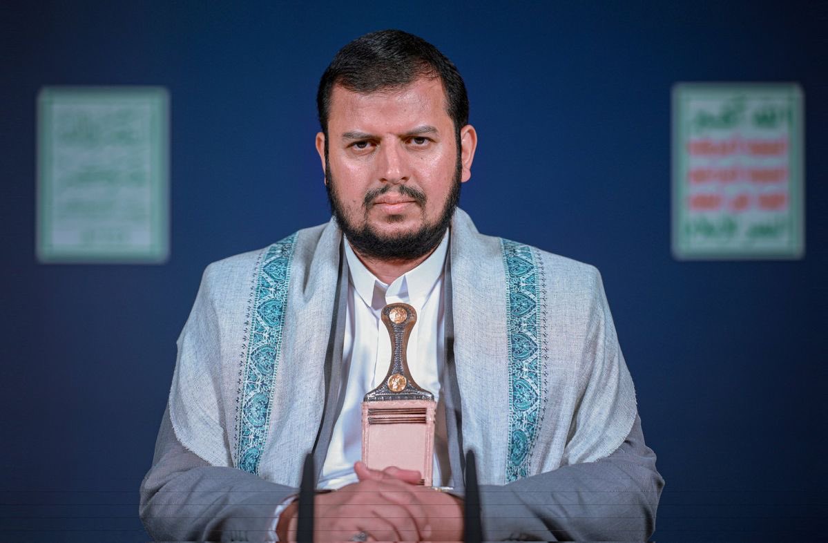 رانـيـا حُـسـيـن || tweet media