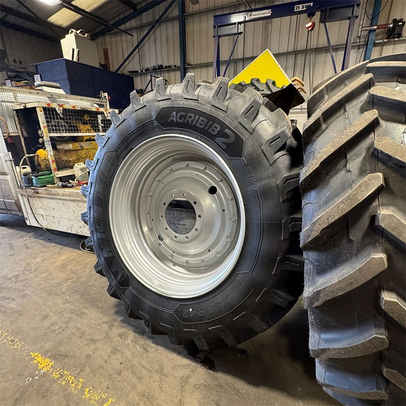 Bush Tyres tweet media