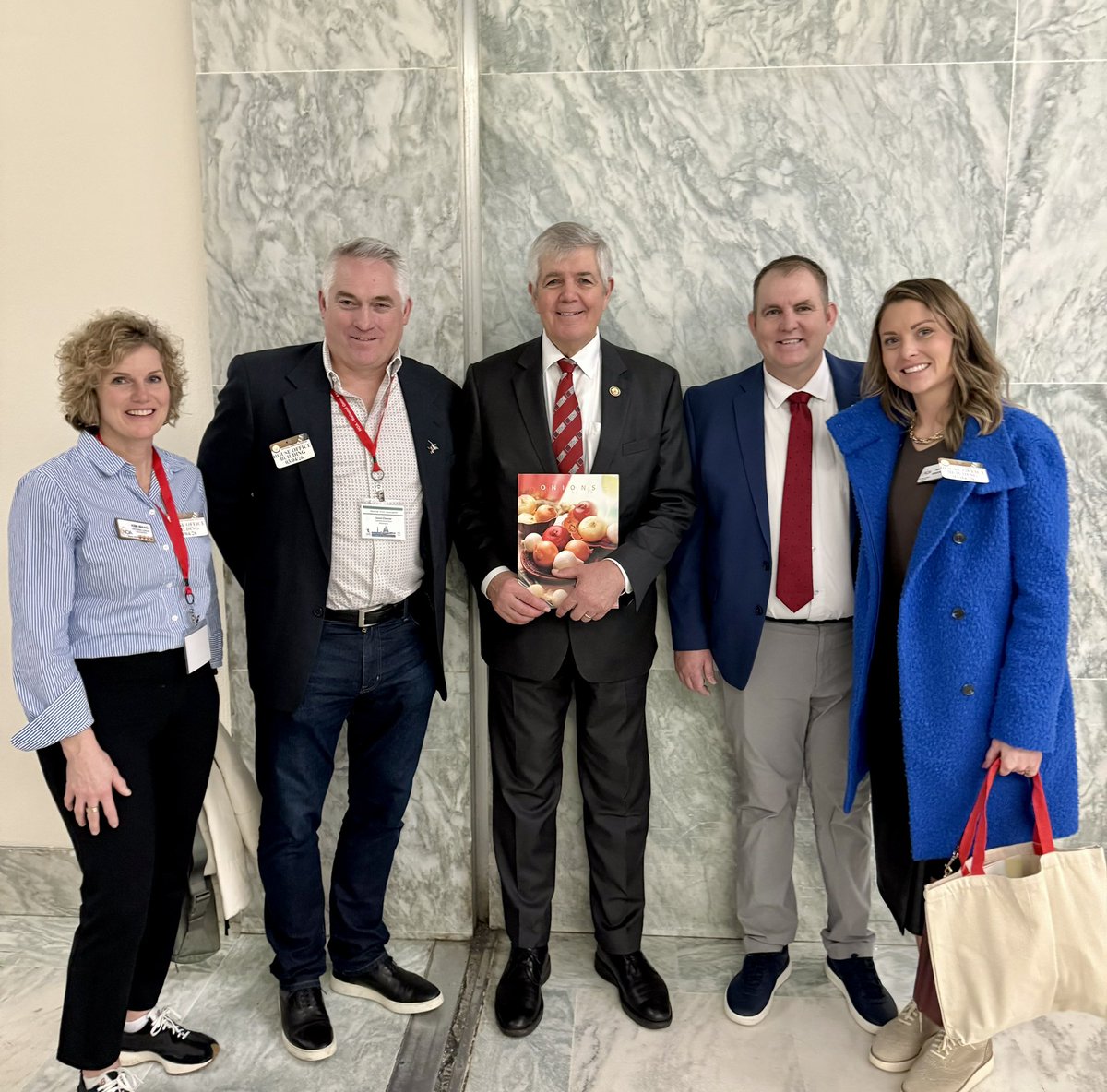 Congressman Cliff Bentz tweet media