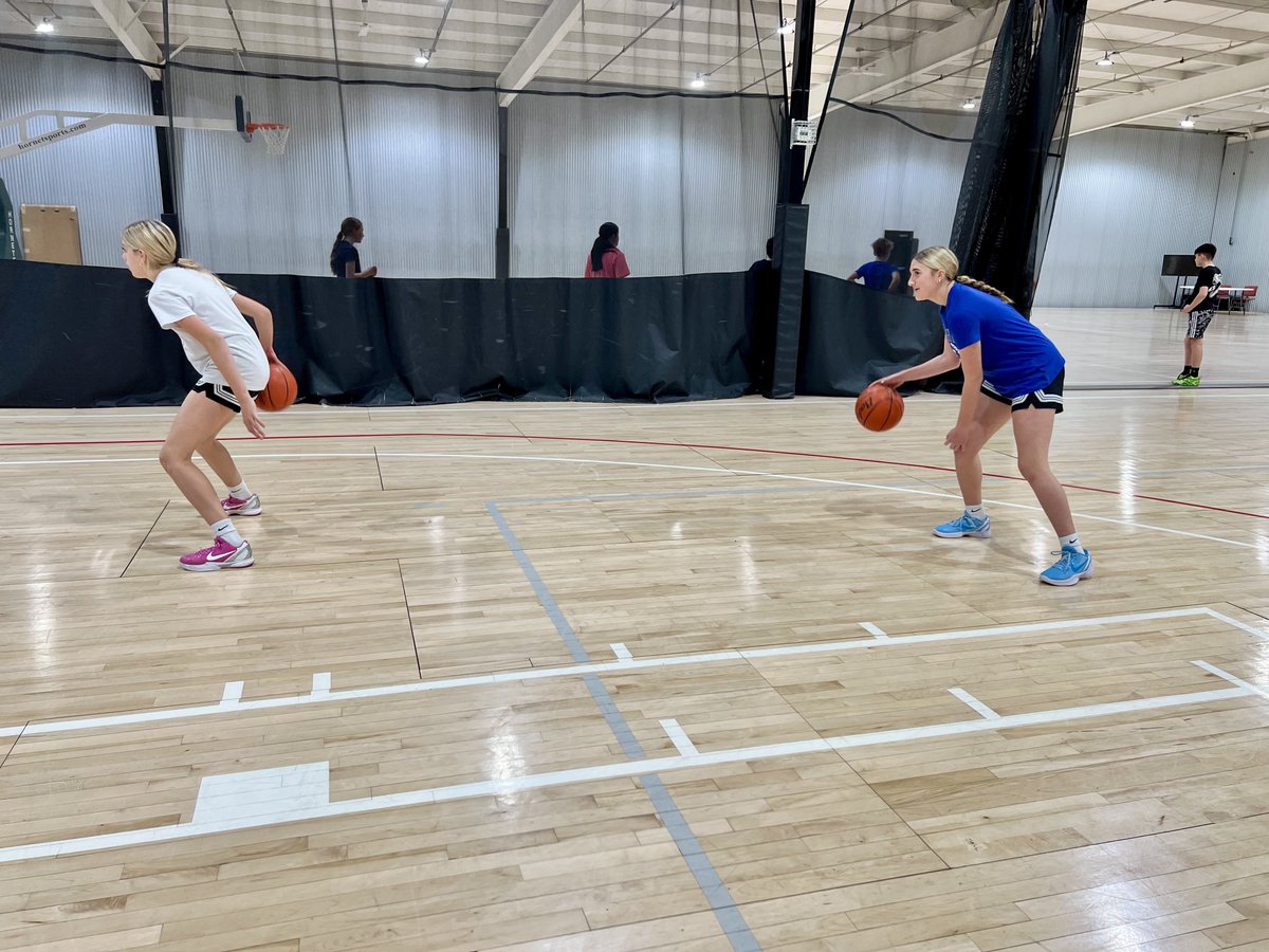 Adam Barnes tweet media