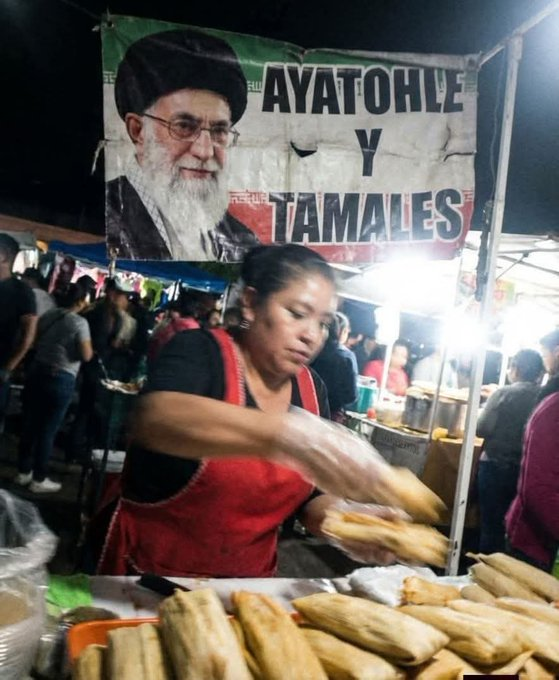 9mmScorpion's tweet image. I know she got this best tamales you will ever have.