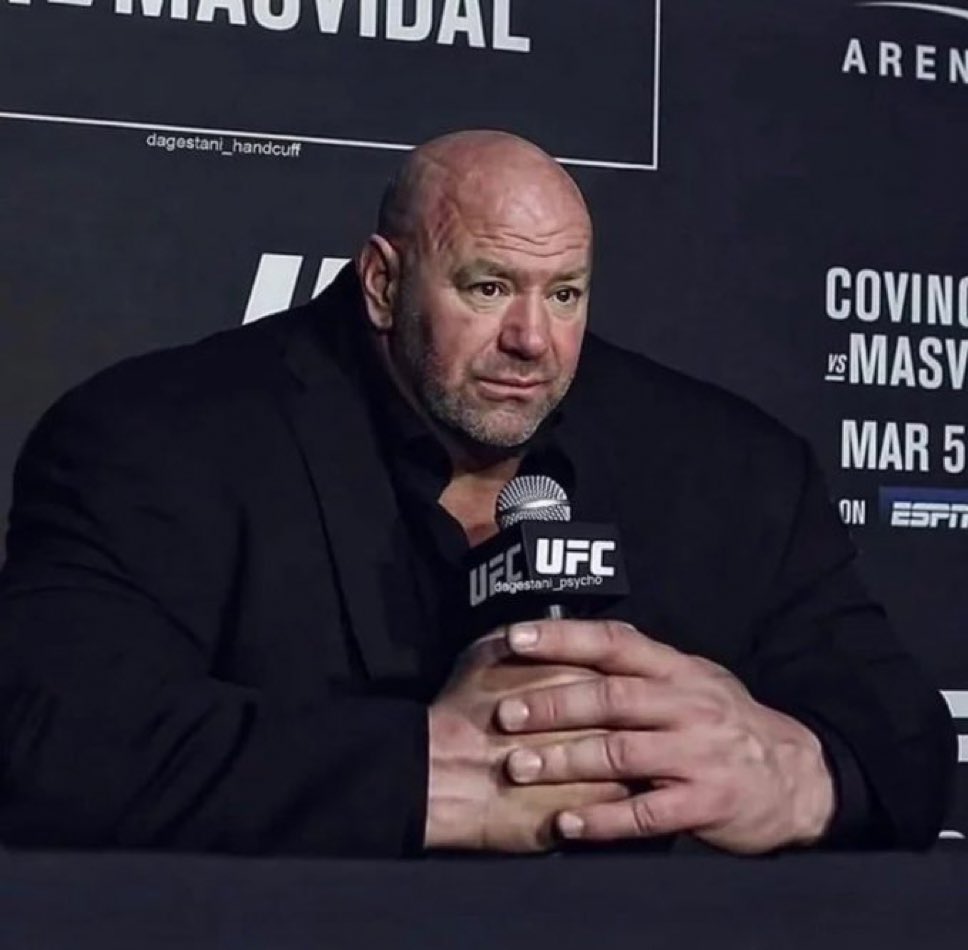 qsmartreviewer's tweet image. “Kid doesn’t want to fight”