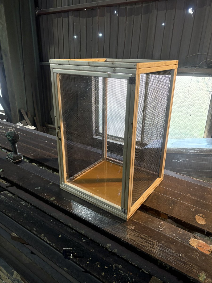 今日はここまで！ 後2時間後にはお仕事😭 おやすみなさい！ #木製