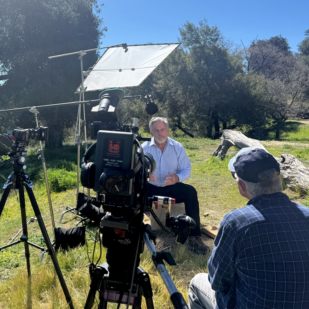 LOMAMedia_SD's tweet photo. What a view! LOMA on location with the leadership team of Boys To Men Mentoring, where Adventure Mountain Weekend trips are a key part of a powerful support system for at-risk teenage boys. In San Diego alone, more than 13,000 boys have participated in the program since 1996. https://t.co/whx4piYHu4