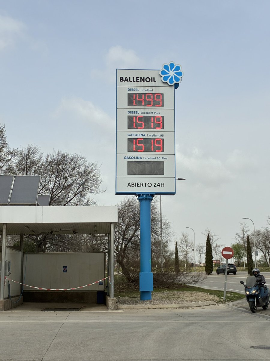 Raylí Luján tweet media