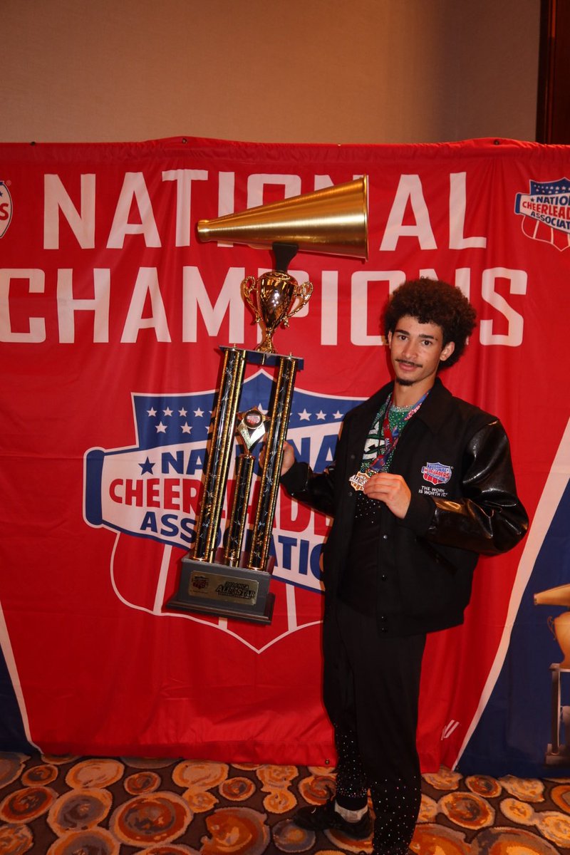 Walker Woodall tweet media