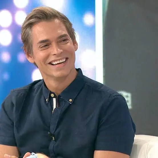 AHORA <a href="/carlosbaute/">Carlos Baute</a> reemplazará a La Mona Jiménez en "Es mi sueño", el nuevo programa de Guido Kaczka en
<a href="/eltreceoficial/">eltrece</a>