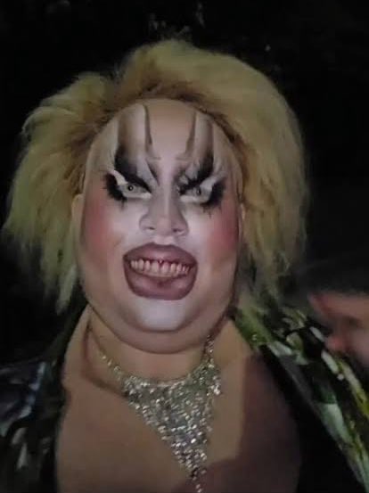 Léo Mary B tweet media