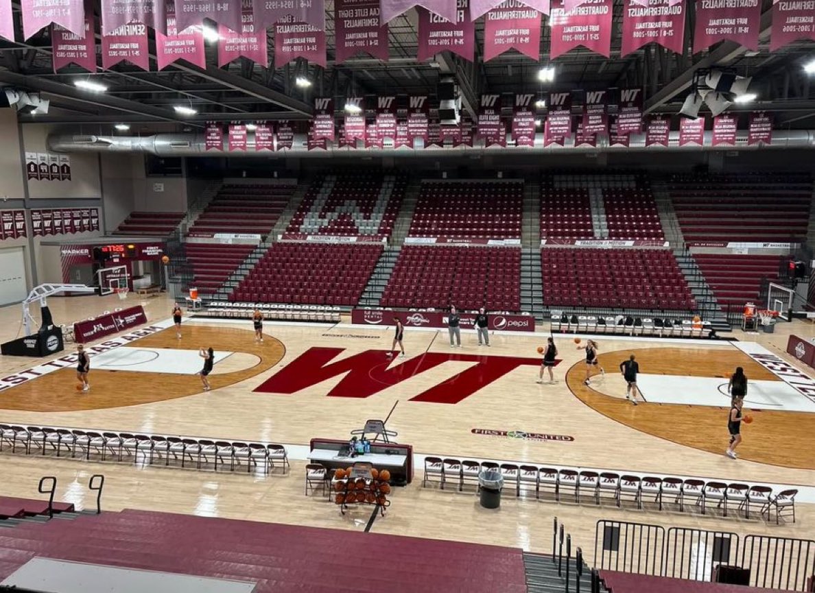 Expo Hoops tweet media